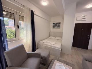 Bečići Sea View Apartment - Bečići - 5
