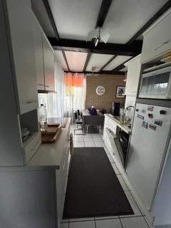Moderner gepflegter, ruhiger Bungalow, Strandnah mit großen, uneinsehbaren Garten, Terrassenüberdachung - Sint Maartensvlotbrug - 5