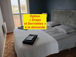 6 Person Beachfront Duplex Wifi Parking - 6