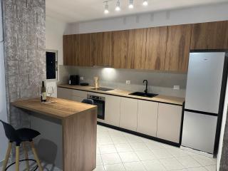 Center Apartment Vlora - Vlorë - 5