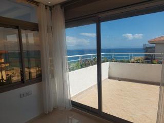 Appartement 2 chbres Veranda Terasse Vue panoramique Rénové bord de mer avec option piscine Sur corniche de Tanger A proximité de la plage - Tangeri - 8