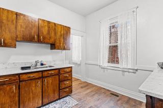 Modern Victorian sleeps 6 - Pueblo - 2