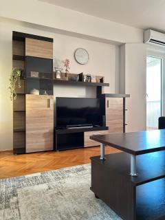 Cozy one-bedroom apartment in the city center - Bar - 2