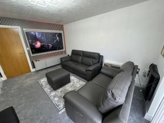 Modern Luxury Apartment - Moffat - 2