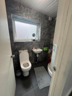 ROOM IN HARROW ON THE Hill - Harrow - 9