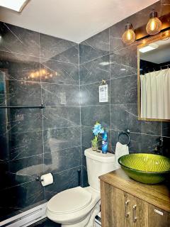 Hotel-Style, No Host, Professionally Managed ID254 - Jersey City - 1