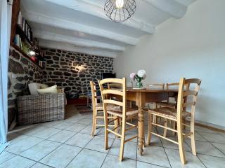 Location au cœur du Devès, proche Puy-en-Velay et chemin de St-Jacques - FR-1-582-447 - Bains - 3