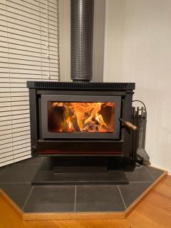 Cosy Central Home 2 lounge areas for entertainment & fireplace - Cowes - 7
