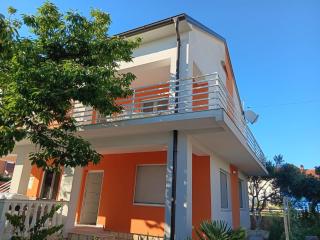 Apartments with parking space Zadar - 24724 - 0