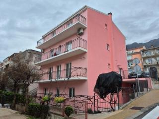 Apartments with parking spaces Makarska - 24785 - Makarska - 0