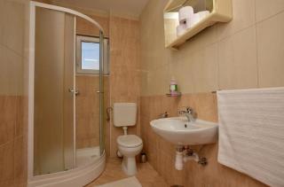 Apartments with parking space Makarska - 24785 - 2