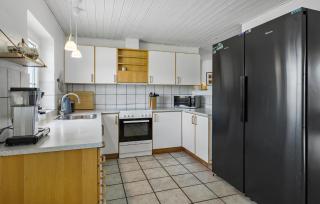 Awesome Home In Ulfborg With Kitchen - 4