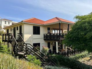 Villa at the Beach, Blue Bay Golf & Beach Resort - 8