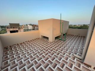One furnished room available - Lahore - 4