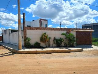 Casa de Férias- Com 2 quartos, Piscina e Churrasqueira - 0
