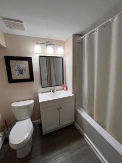 Two bedroom in downtown - Charlottetown - 8