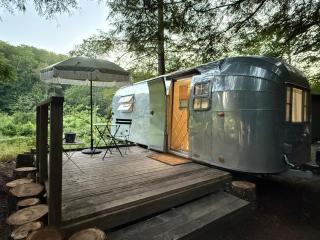 Boheme Retreats 1960s Vintage Camper Ella - Livingston Manor - 0