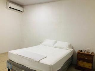 Apartamentos & Suites Los Maribios - Chinandega - 4