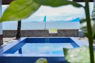 Pebble Peninsula Resort - - 2