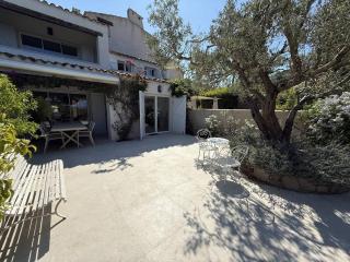 Mas neuf de luxe à 200m de la plage de Gigaro, 3 chambres climatisées, proche St-Tropez - FR-1-726-64 - La Croix-Valmer - 9