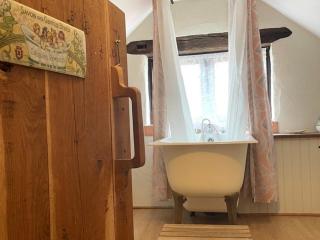 Fermette restaurée au calme avec climatisation et jardin - FR-1-489-580 - Lurcy-Lévis - 2