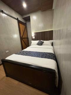 HM Eco Hotel - Manila - 9