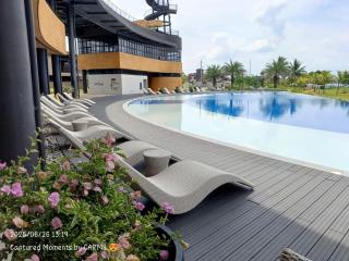 Beach Hive Seafront Villa at San Juan Batangas - Batangas City - 8