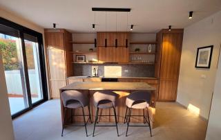 Gorgeous Sunset Villa Walkable to the Sea - Poreč - 6