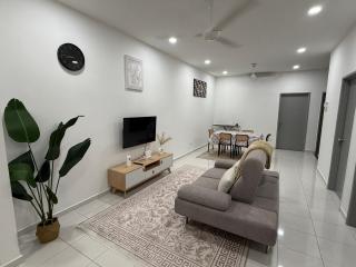 Ruuma Aisya Homestay - Kampong Jelatang - 0