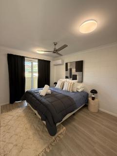 South Side Quays - City - Close to Cowboys Stadium - 5