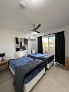 South Side Quays - City - Close to Cowboys Stadium - 6