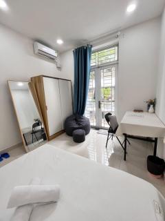 Sunlit Perch in Thao Dien R03 - Ho Chi Minh City - 7
