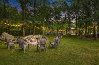 Modern River Chalet: Fire Pit | Hot Tub | Volleyball - East Stroudsburg - 0