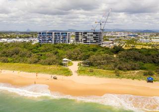 Absolute Beachfront Penthouse Sunshine Coast - - 0