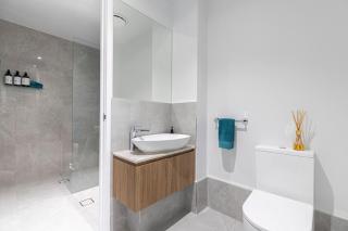 Absolute Beachfront Penthouse Sunshine Coast - - 1