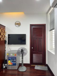 Big Promo! Spacious Balcony Retreat in Thao Dien R01 - Ho Chi Minh City - 2