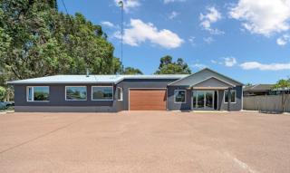 Nestled in Swan Valley area - West Swan - 8