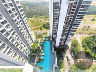 GM Couple Cozy Sunny Pool View Netflix BySTAY - 9