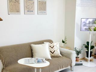 Modern Studio House- Gongdeok station 1min walk - 1