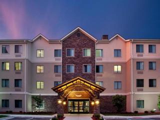 Staybridge Suites Newport News - 9