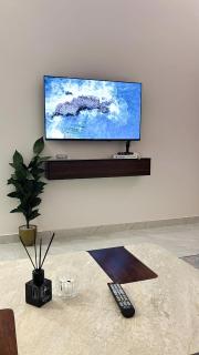 شقة راقية بغرفة نوم وصالة مريحة - Hafr Al Baten - 9
