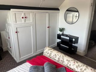 The Victorian Loft - Sleeps 4 - Parking & WIFI Inc - Moffat - 1