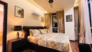 Sky Heights Residency-Premium Stays Facing Centaurus Mall - Islamabad - 1