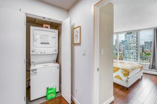 Great Ocean Mountain & City views with one free parking - Vancouver - 3