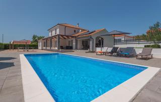 Awesome Home In Sibenik With Wifi - Šibenik (Sebenico) - 3