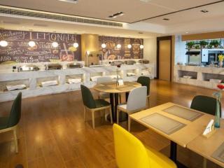 Green Tree Inn Hebei Handan Guantao County Weizheng Road - Guantao - 8