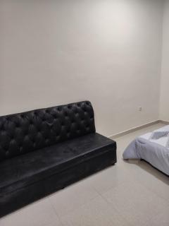 شقة غرفتين وصالة عوقد Two-Bedroom Apartment in Awqad - Salalah - 5