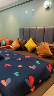 Couple friendly stay - Noida - 0