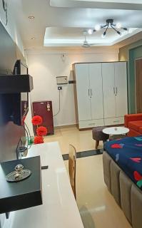 Couple friendly stay - Noida - 2
