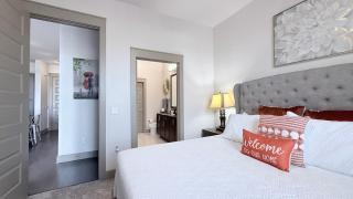 Skyline Stay - Houston - 8
